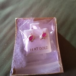 Adorable tiny turtle earrings- 14k w/ sim ruby